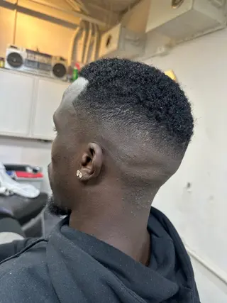 メンズ MERICANBARBERSHOP®︎TYO所属・渋谷BARBER/ キリのヘアスタイル