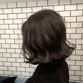 ショート カラー 小顔カット✨ 透明感カラー/村上のヘアスタイル