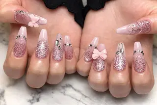 ネイル Sunny Bunnのネイルデザイン