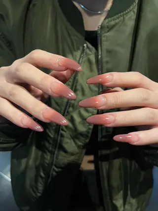 ネイル 🪷福本 亜実　/大阪心斎橋のネイルデザイン