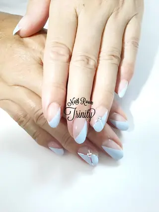 ネイル Trinity staffのネイルデザイン