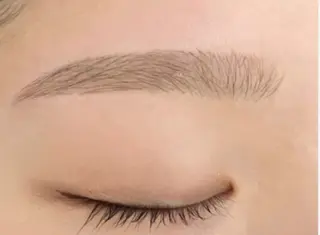 アイブロウ 小倉 Glow up Beauty丸の内店の眉毛・アイブロウイメージ