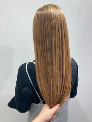 ロング 透明感カラー 板橋　島村美咲のヘアスタイル