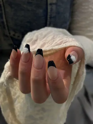 ネイル h i n a 🪽のネイルデザイン