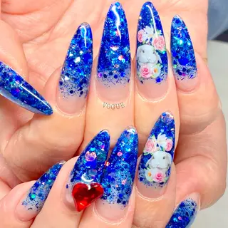 ネイル VOGUE ×SWANのネイルデザイン