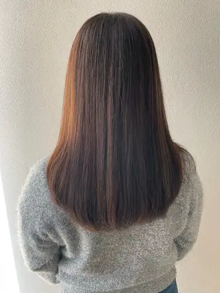 セミロング カラー 沢田 瞳のヘアスタイル