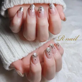 ネイル R nailのネイルデザイン