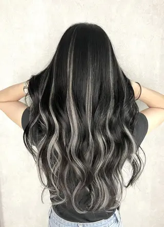 セミロング i'll 髪質改善 淀屋橋 大阪【イル】所属・エクステ/ブリーチ tasukuのヘアスタイル