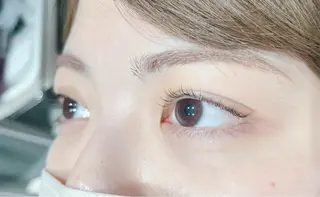 マツエク・マツパ Tino by soen HEADLIGHT 札幌店所属・♡Tino♡✨ Aki💇‍♀️の眉毛・アイブロウイメージ