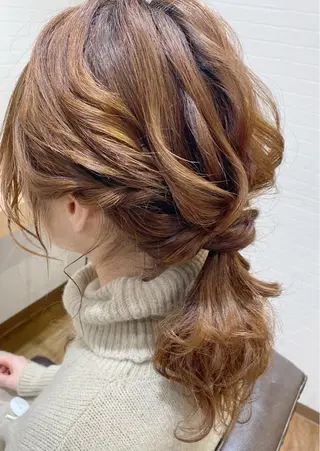 ヘアアレンジ GRANLUSSO 〜グランルッソ駅前店所属・木口 嘉美のヘアスタイル