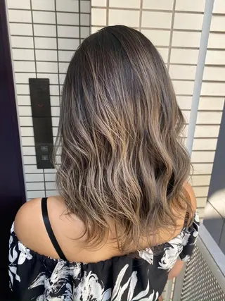 ミディアム カラー ヘアアレンジ Femme woman所属・Femme ♡AIRIのヘアスタイル