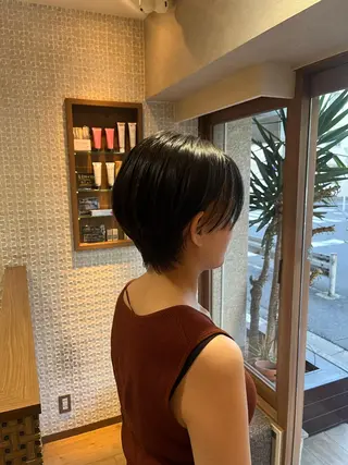ショート 👑毛流れ、艶髪◉ 縮毛矯正錦糸町ヒガシのヘアスタイル