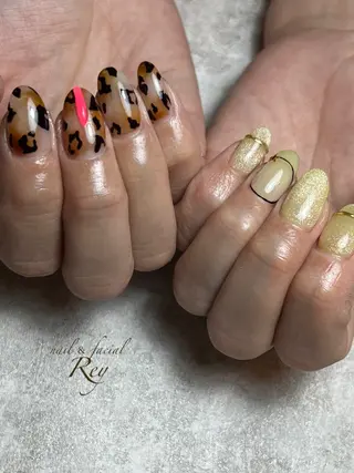 ネイル R eyのネイルデザイン