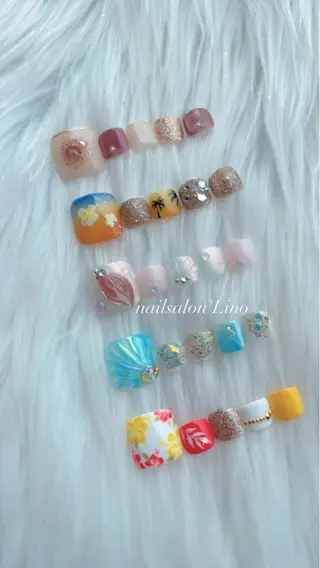 ネイル Lino𓂃⟡.· Chizuruのネイルデザイン