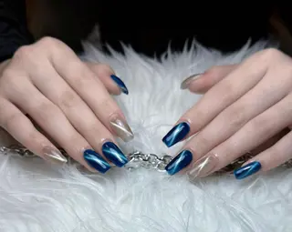 ネイル H3 Nail Tsuki🦋💙のネイルデザイン