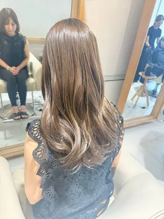 ロング カラー 安永 涼のヘアスタイル