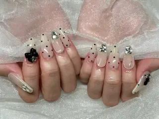 ネイル Roi〈ロワ〉 Akariのネイルデザイン