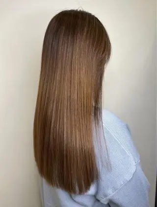 ロング 田村 真菜のヘアスタイル