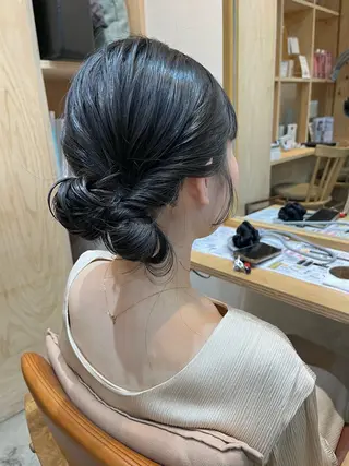 ミディアム ヘアアレンジ 顔周りカット/アレン ジ/カラー小野寺紗良のヘアスタイル