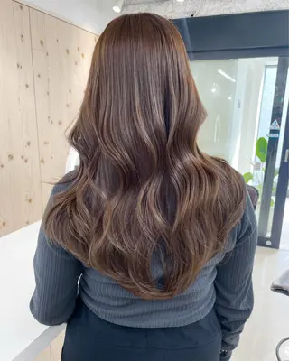 ロング カラー 新宿/韓国ヘア/ 髪質改善ストレートのヘアスタイル