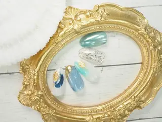 ネイル へぜリヒ ·もものネイルデザイン