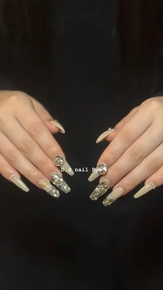ネイル D.d Ryo🎀のネイルデザイン