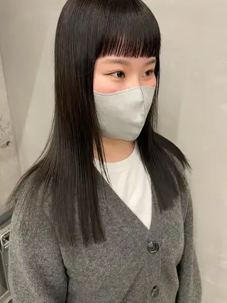 ミディアム カラー 佐伯 和佳のヘアスタイル