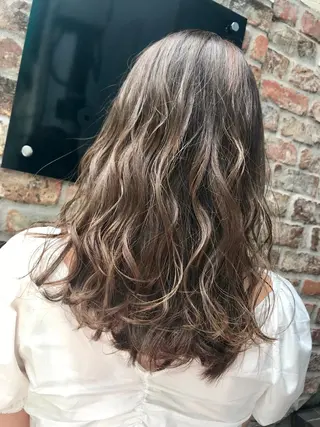 beauty: beast 熊本店のヘアスタイル