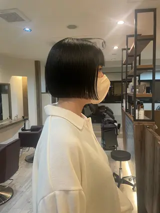 ミディアム カラー 渋谷 留菜のヘアスタイル