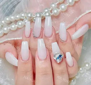 ネイル 🌷 Mooning 🌷のネイルデザイン