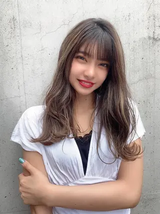 セミロング カラー 寺山 佳貴のヘアスタイル