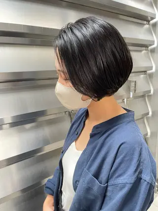 ショート カラー KNOWHOW京都所属・トレンド/顔まわり/ レイヤー/グレージュのヘアスタイル