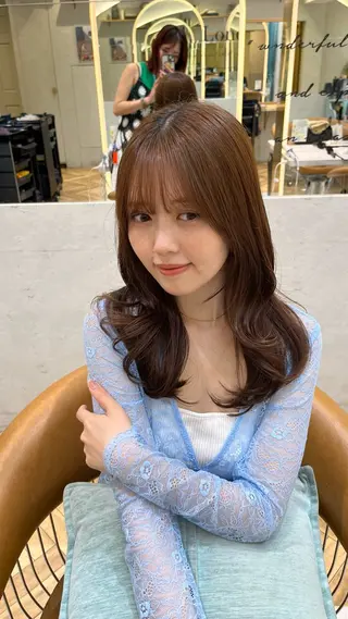 セミロング ♥️透明感×抜け感 ベージュ/佑珠♥️のヘアスタイル