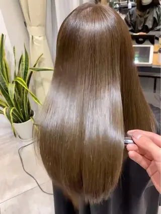 ミディアム VIEW NEO【 ビュー ネオ】所属・似合わせカット特化⌇ カラー⌇妃菜🎀のヘアスタイル