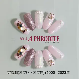 ネイル Nail  Aphroditeのネイルデザイン