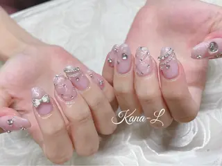 ネイル 芦辺 香奈のネイルデザイン