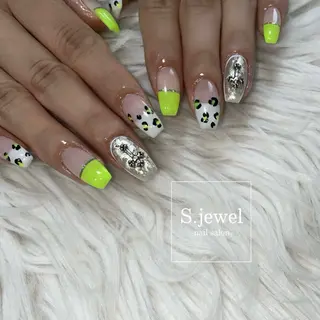 ネイル S♡JEWEL所属・S. JEWELのネイルデザイン