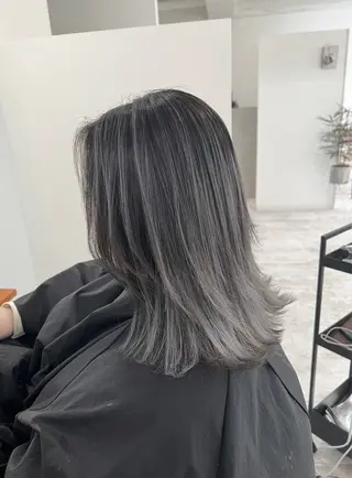 ミディアム カラー ROBIN所属・指名数No.1 /NAOYAのヘアスタイル