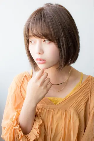 ショート カラー 吉田 桃夏のヘアスタイル