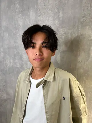 ショート メンズ become men's hair 名駅店所属・名駅/フェザーパーマ 韓国ヘア/森岡のヘアスタイル