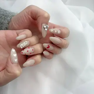 ネイル Naturaly Nailys所属・プライベートサロン rieのネイルデザイン