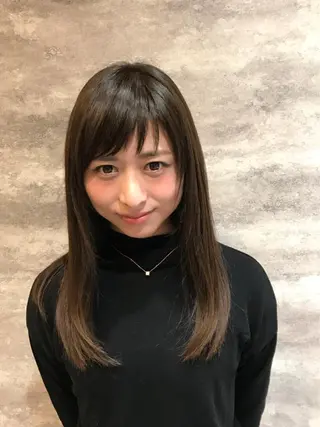 セミロング カラー Blanco Color&Careのヘアスタイル