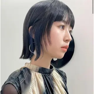 ショート カラー パーマ ヘアアレンジ メンズ キッズ ネイル マツエク・マツパ アイブロウ 🧨ブリーチー×ボブ レイヤー💎じゅえるのヘアスタイル