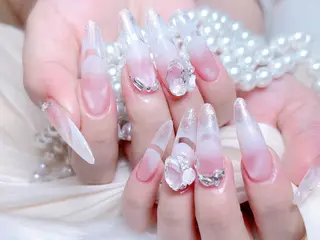 ネイル M🌷nail 長さだし専門店のネイルデザイン