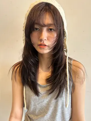 ロング レイヤーカット/ 透明感カラーmikuのヘアスタイル