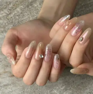 セミロング めぐみのネイルサロン 惠のネイルデザイン