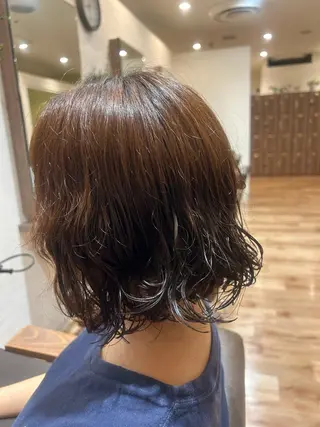 ミディアム パーマ 篠原 来実のヘアスタイル