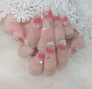 ネイル Hanaai Salon新宿店のネイルデザイン