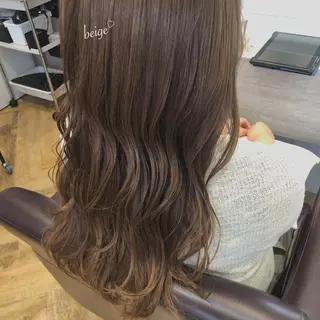 セミロング カラー 星野 茉由のヘアスタイル
