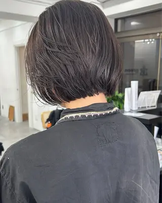 ミディアム カラー レイヤーボブ/ 艶カラー/サナ🌼のヘアスタイル